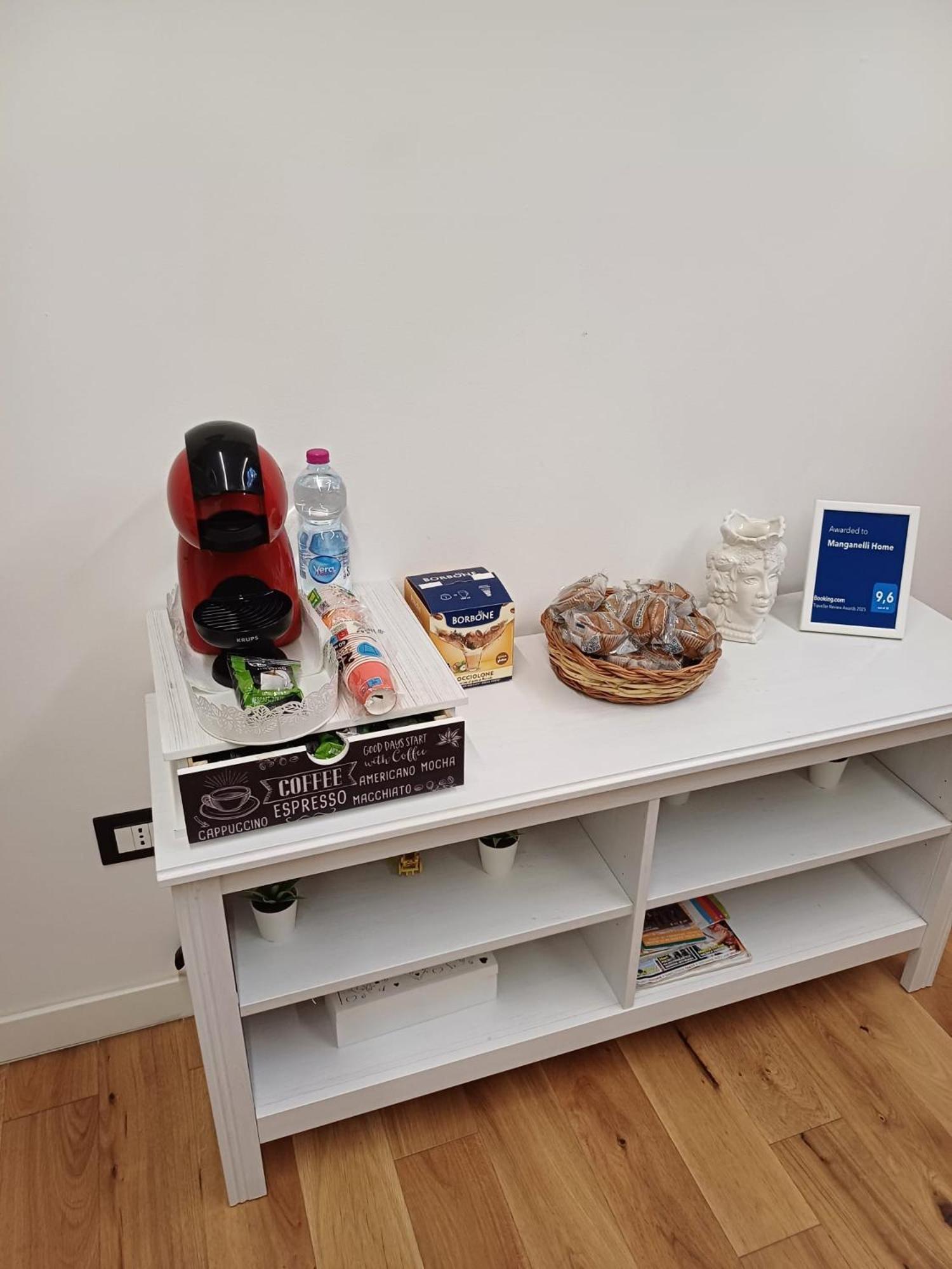 Manganelli Home Catania-Fontanarossai nemzetközi repülőtér Kültér fotó
