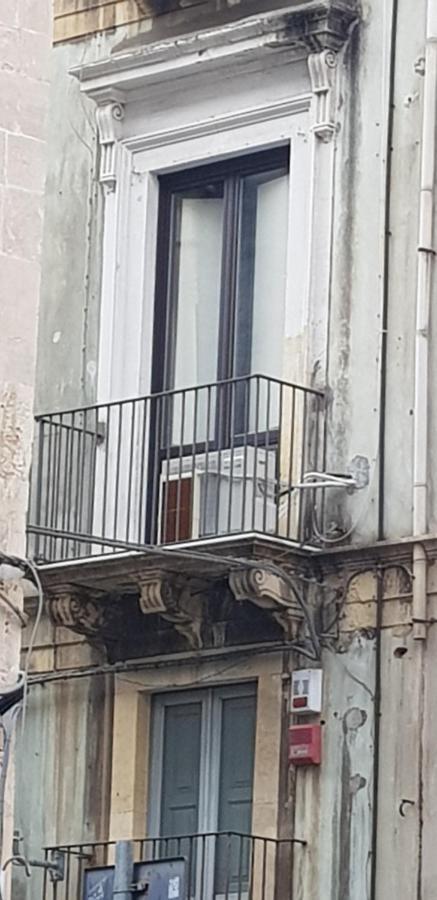 Manganelli Home Catania-Fontanarossai nemzetközi repülőtér Kültér fotó